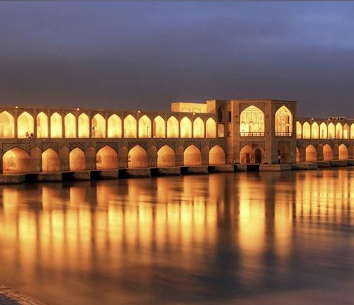 پاورپوینت ارتباط موسيقی و معماری پل خواجو - فروشگاه ایرانیان شهرساز