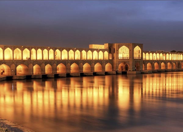 پاورپوینت ارتباط موسيقی و معماری پل خواجو - فروشگاه ایرانیان شهرساز